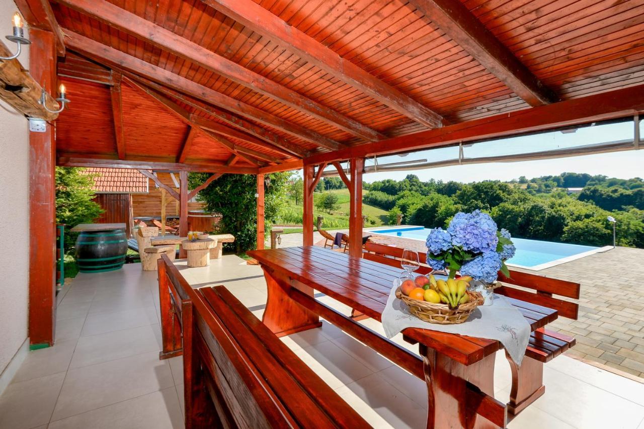 Holiday Home Dika Sveti Martin Na Muri Exterior photo